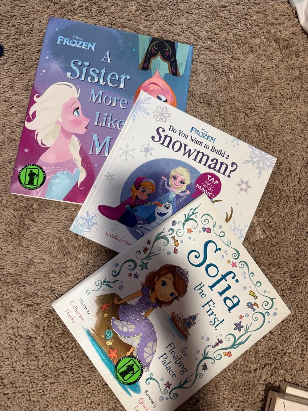 Disney White Cover Kids Book Set - Frozen & Sofia the First